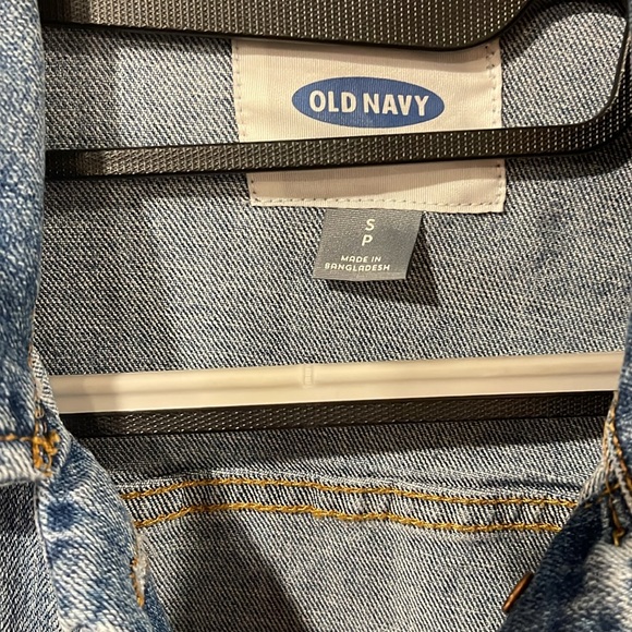 Woman’s BlueJean Jacket - Picture 4 of 7